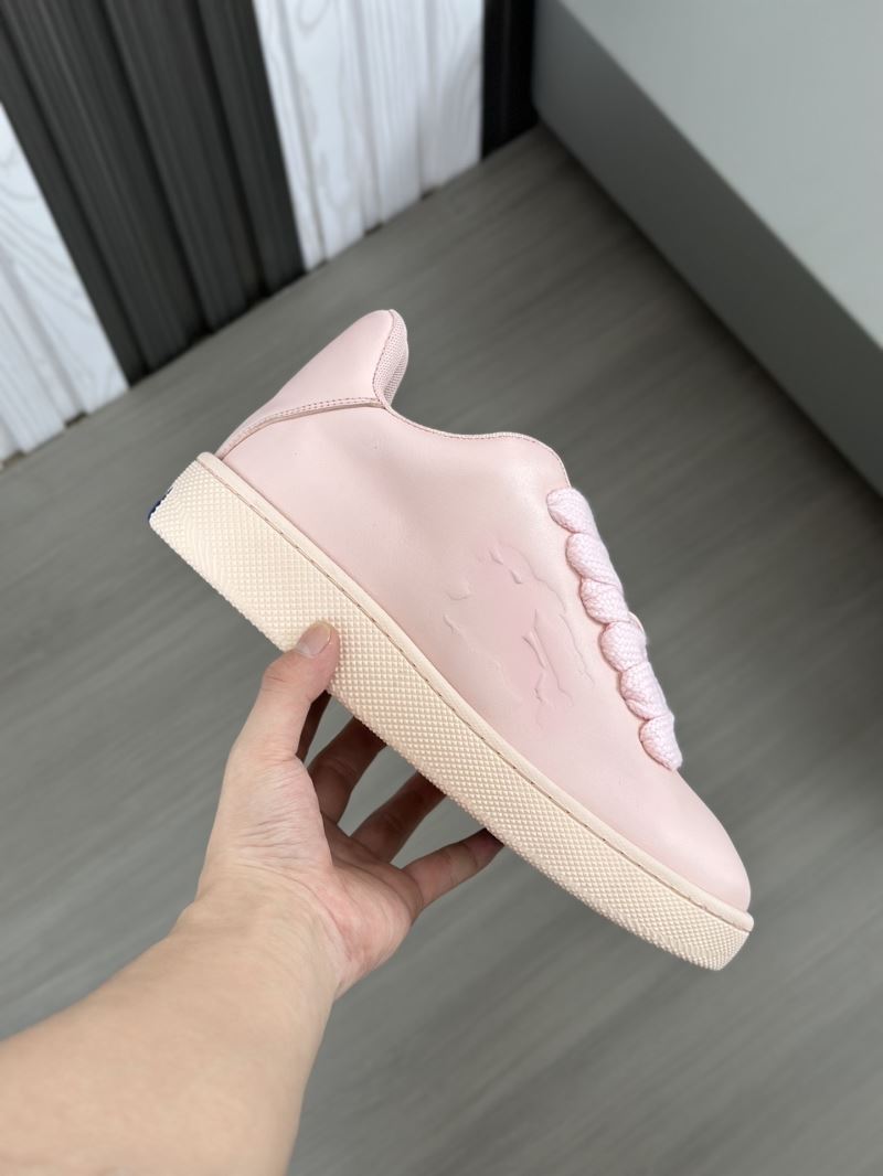 Burberry Low Shoes